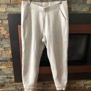 NWT Eddie Bauer Light Gray Womens Joggers